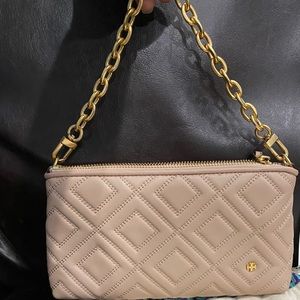 Brand new Tory Burch Fleming Chain crossbody.